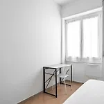 Апартаменты Cozy X4 - 450 Far From Lambrate Fs